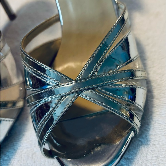 Almost Brand New - High Quality Heels By TRUE DECADENCE - Size 8 - Box 49 - Picture 3 of 5